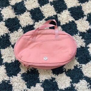 lululemon All the Essentials Kit *2.5L Pink